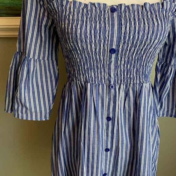 Hayden Los Angeles Stripes Square Neckline Dress Size Small - Picture 13 of 17